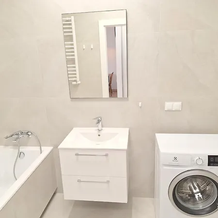 Apartment Loft 19 - W Cenie Prywatne Miejsce Postojowe Lub Garaz