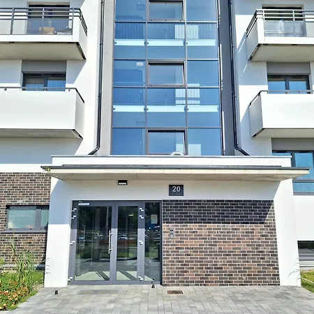 Lägenhet Loft 19 - W Cenie Prywatne Miejsce Postojowe Lub Garaz